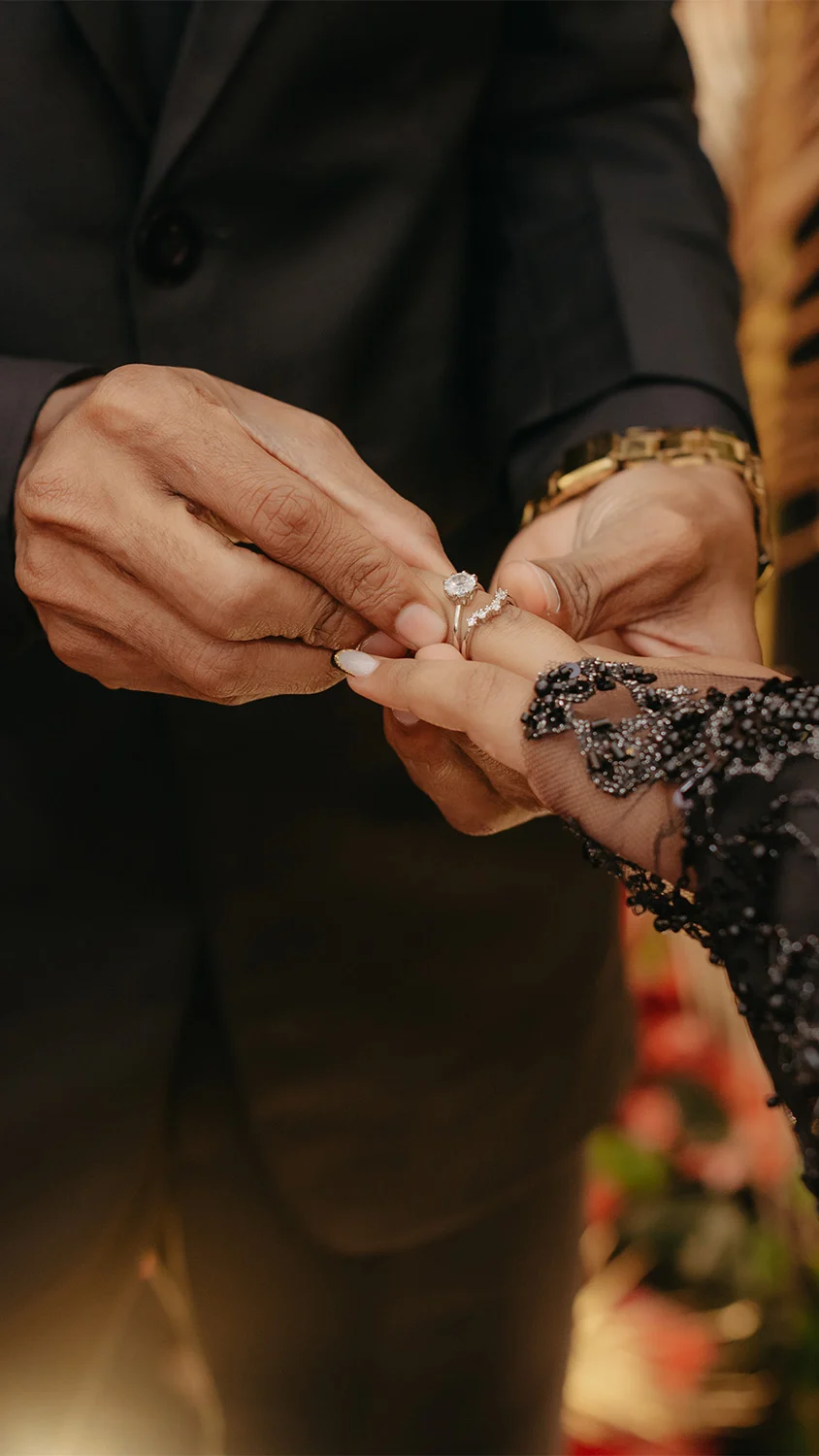 Wedding photography in the Maldives by moment.mv — photo 18