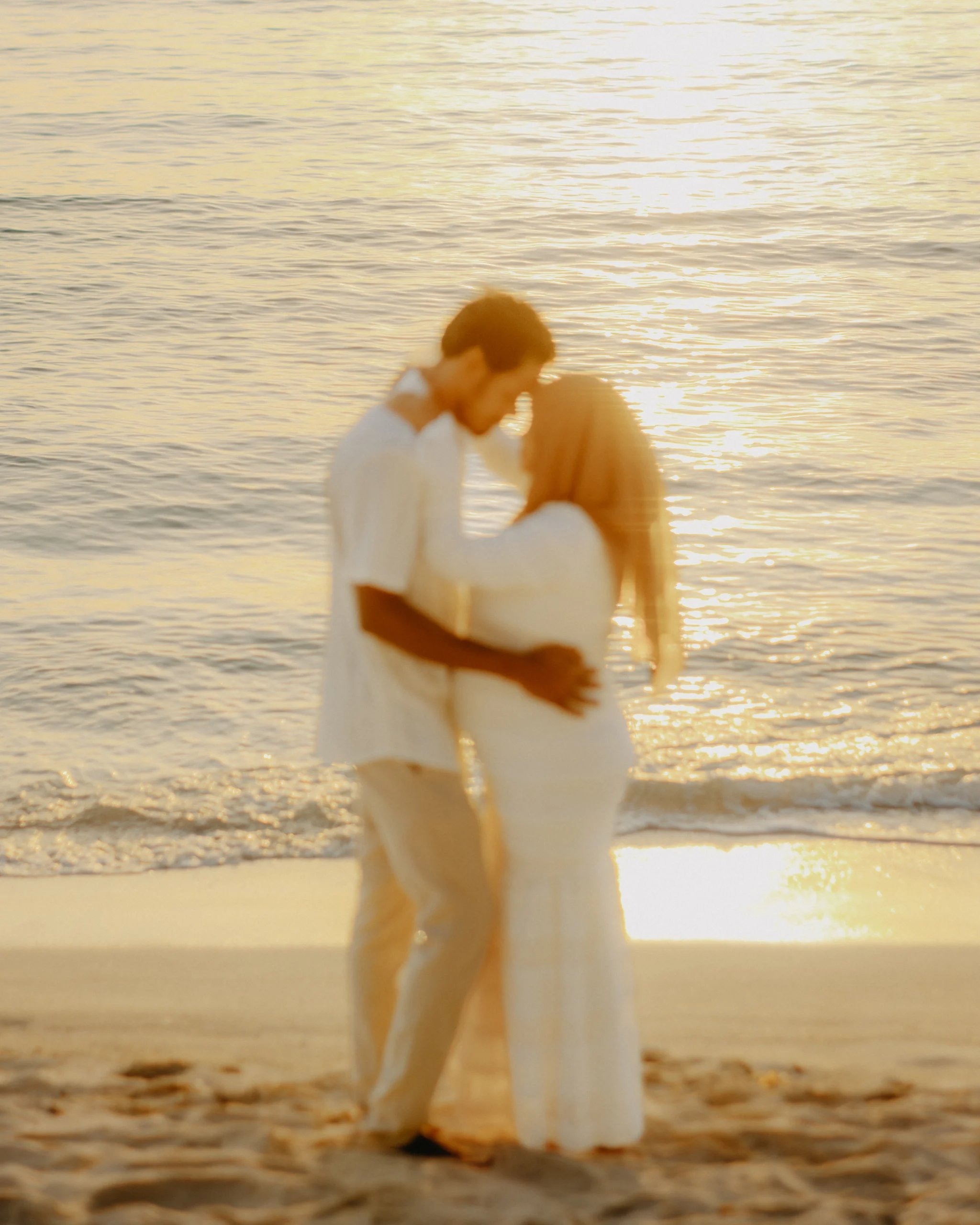 Maternity photography in the Maldives by moment.mv — photo 27