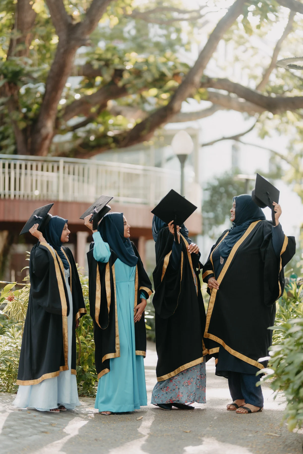 Graduation photography in the Maldives by moment.mv — photo 31