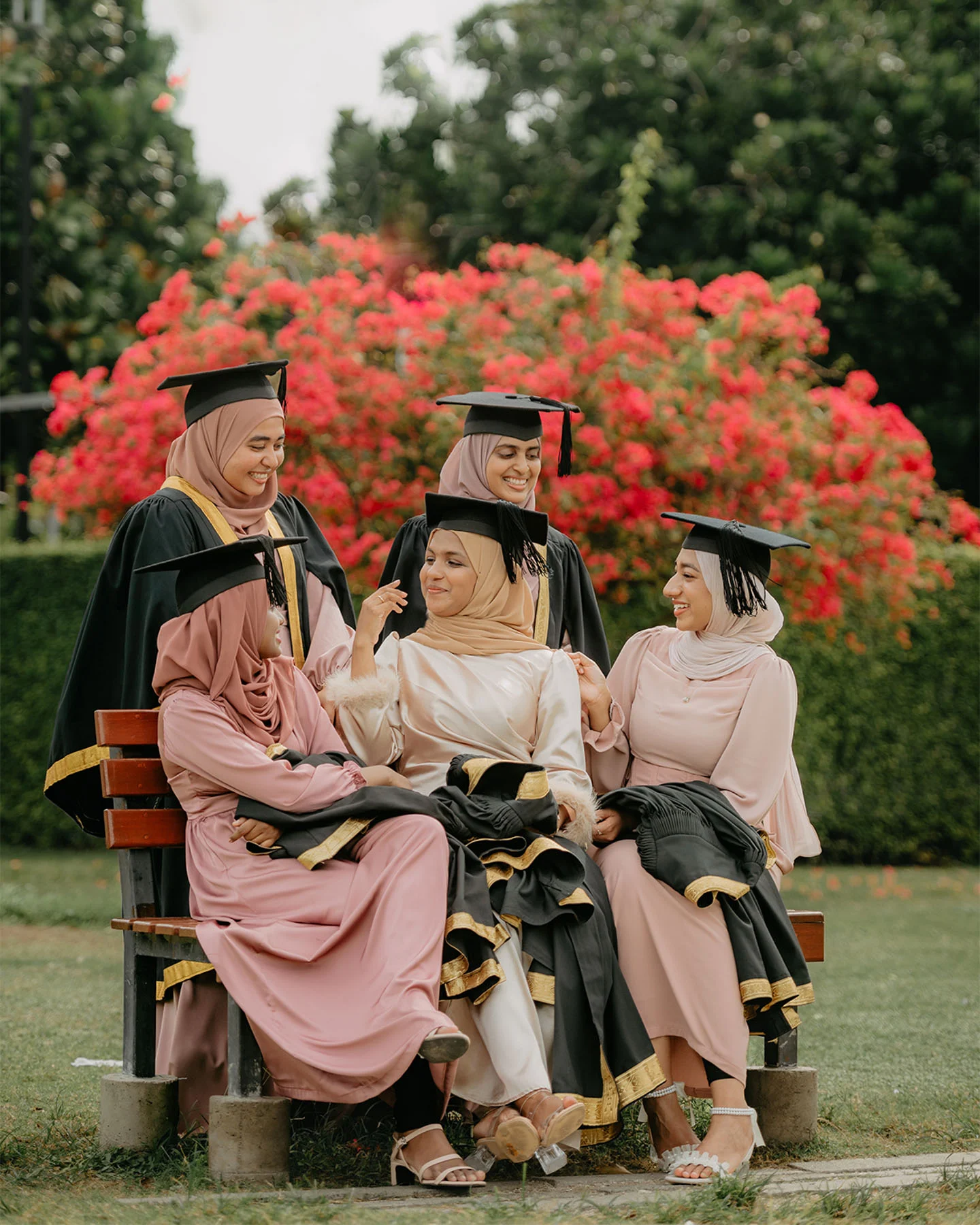 Graduation photography in the Maldives by moment.mv — photo 21