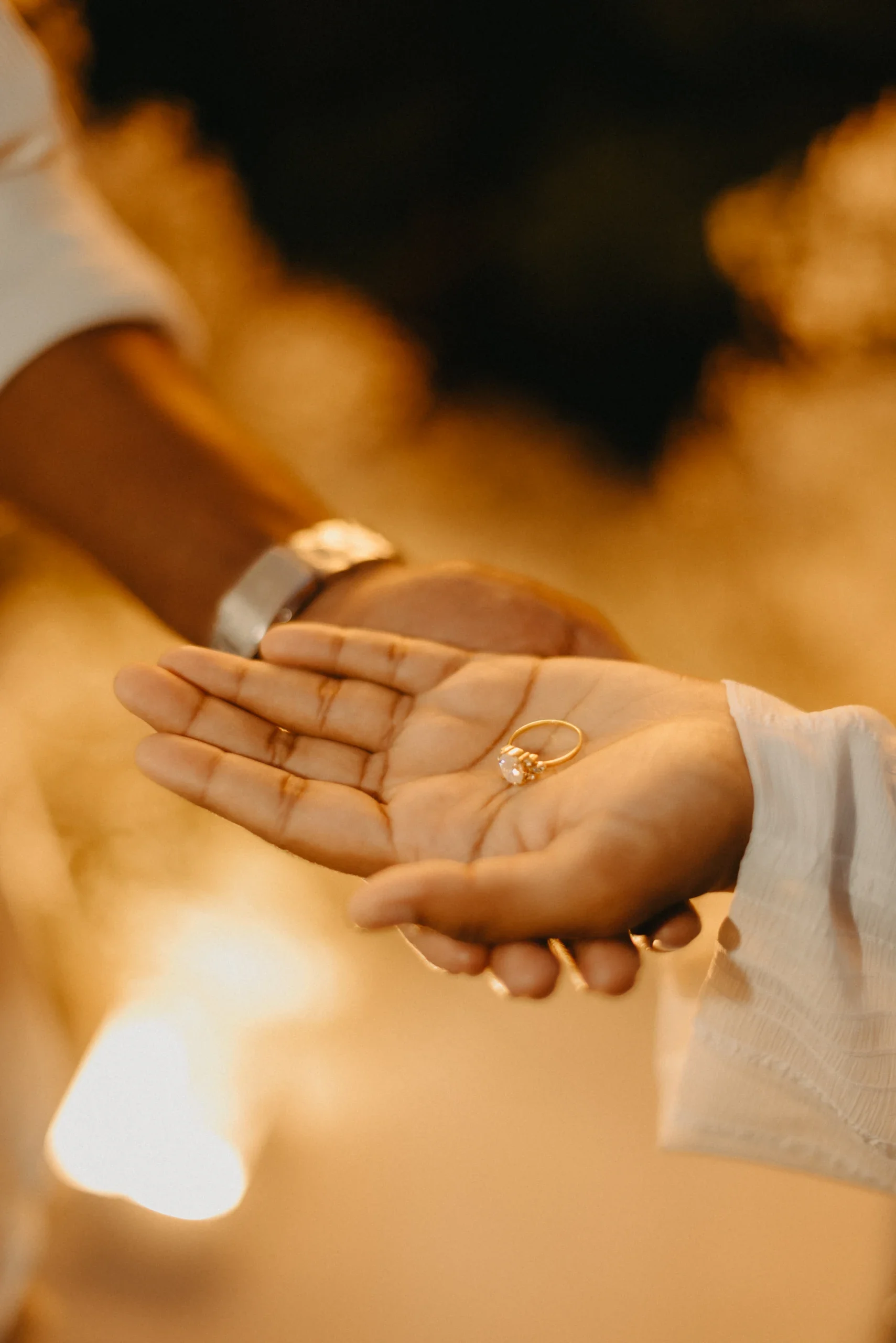 Proposal photography in the Maldives by moment.mv — photo 28